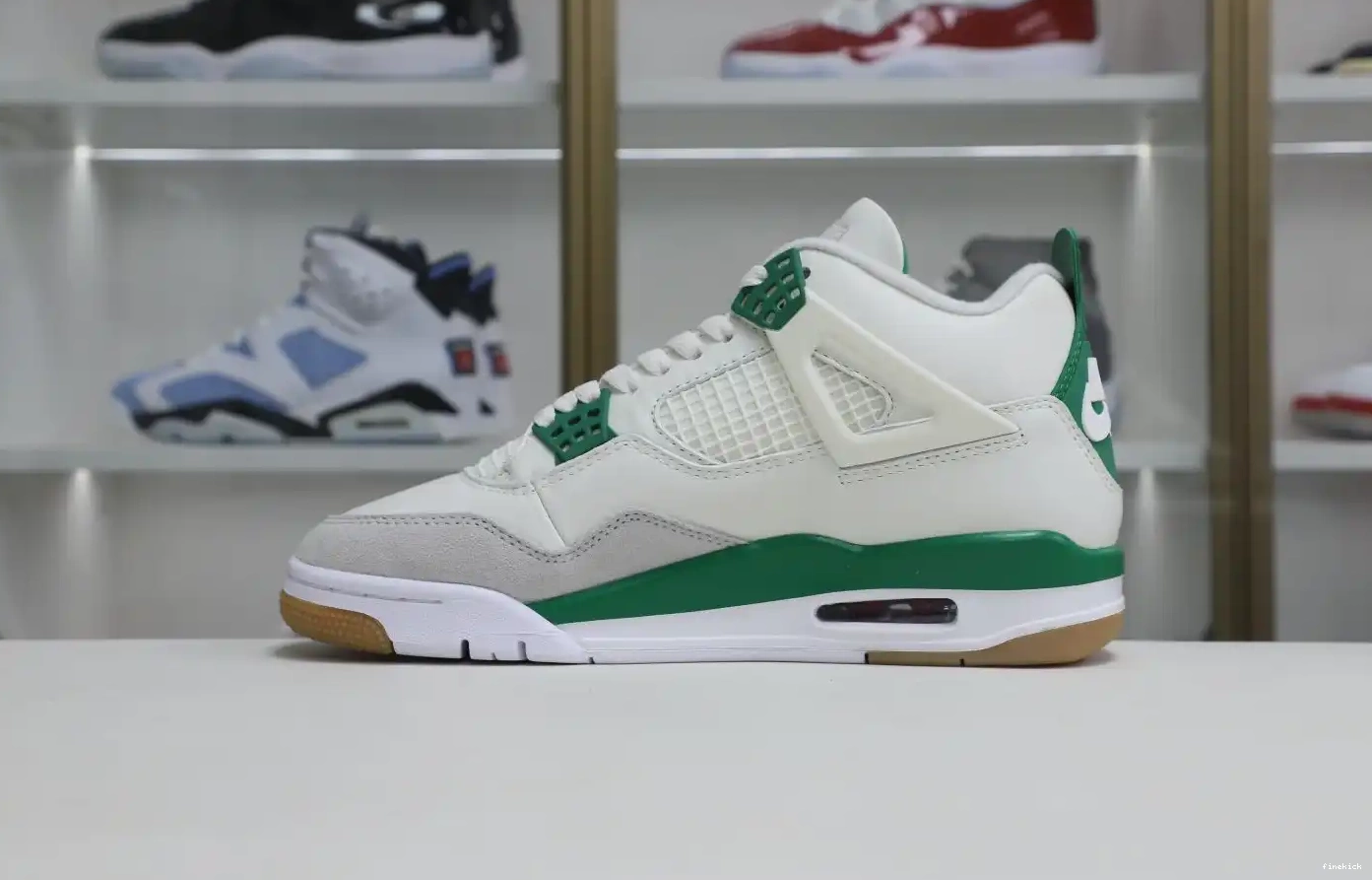 X NIKE SB GREEN' 4 AIR 'PINE JORDAN RETRO 0330